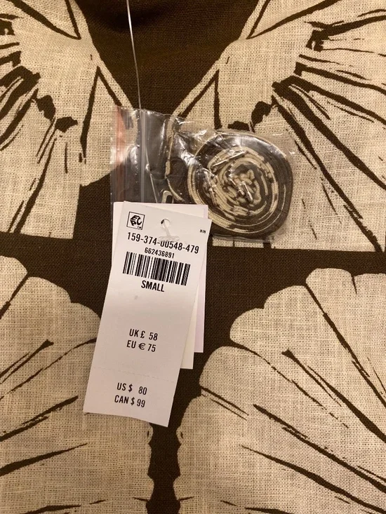 Dress with shorts underneath, small - Picture 3 of 3